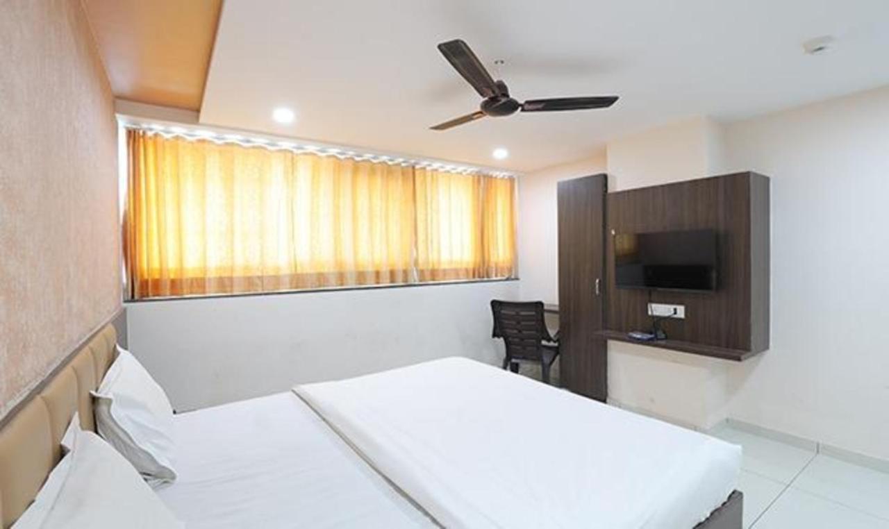 Fabhotel The Heaven Ahmadabad Zewnętrze zdjęcie