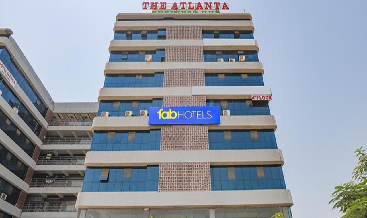 Fabhotel The Heaven Ahmadabad Zewnętrze zdjęcie