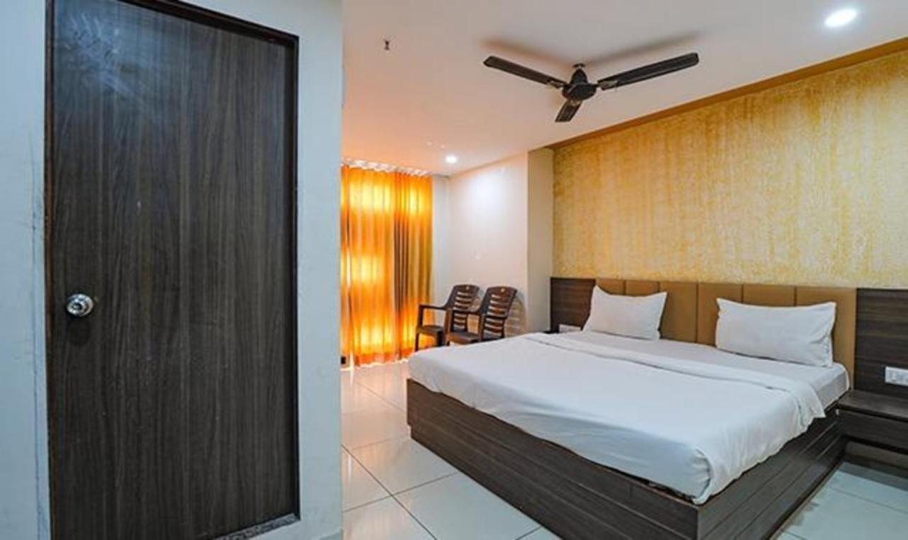 Fabhotel The Heaven Ahmadabad Zewnętrze zdjęcie